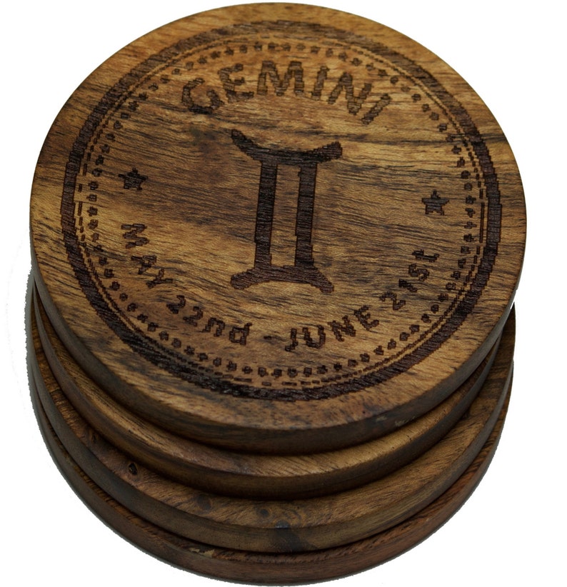 Custom Anniversary Gift Home Kitchen Decor Gemini Zodiac Sign Drink Coaster Set Engraved Astrological Signs Acacia Wooden Coasters