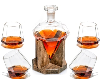 Diamond Decanter Set with 4 Clear Glasses - Classic Barware Diamond Shaped Bottle - Personalized Wedding Gift for Men - Liquor Wine Decor