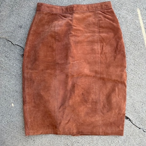 Vintage SUEDE pencil skirt!