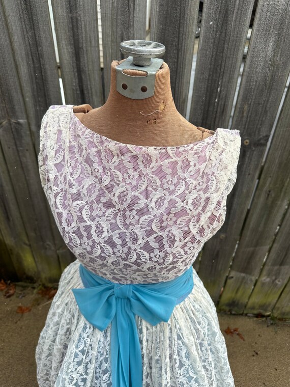 1950s Vintage Lace Prom dress - Gem