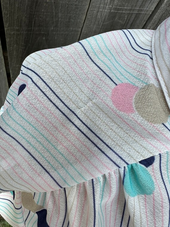 Vintage breezy polyester patterned button up shirt - image 4