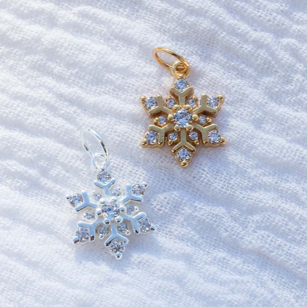 Snowflake charm pave cz, .925 sterling silver snowflake pendant, 18k gold plated snowflake pendant, Christmas theme charms, CH47