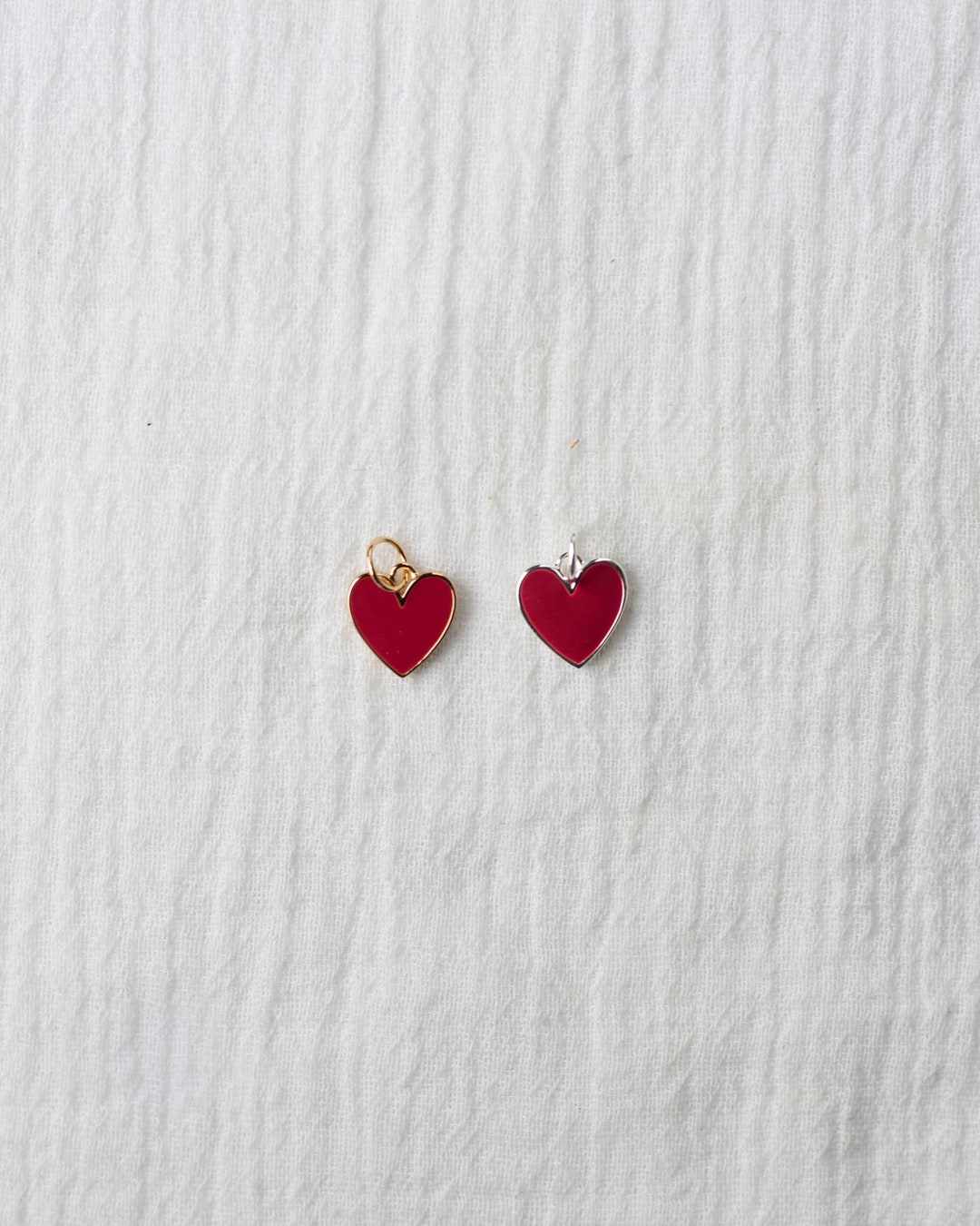 GG HEARTS STERLING SILVER RED ENAMEL PENDANT NECKLACE