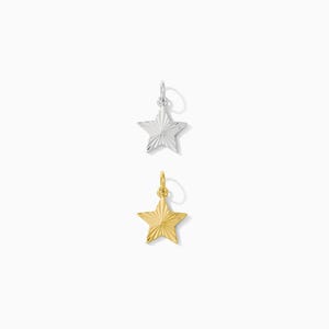 Fluted star charm, .925 sterling Fluted star charm pendant, 18k gold plated Fluted star pendant, CH85