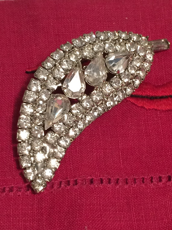 Rhinestone Banana Brooch