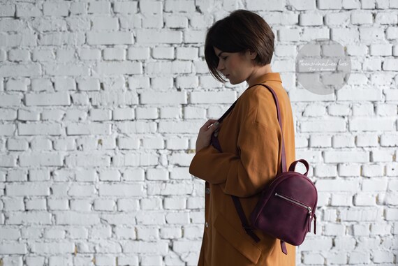 burgundy mini backpack
