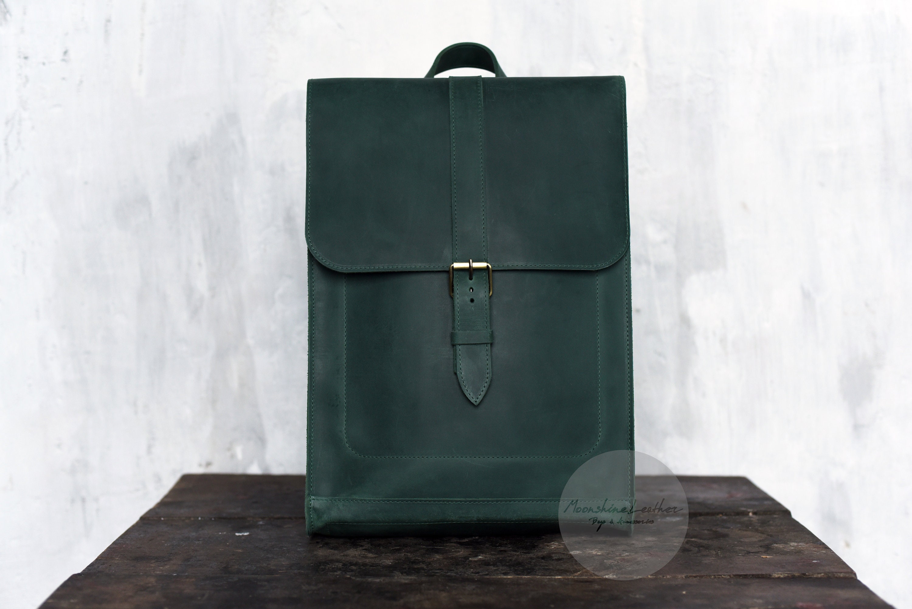 Minimalist backpack women's Clearance