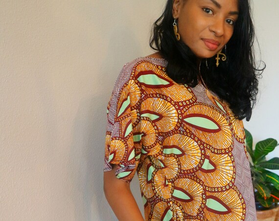 OVERSIZED BLOUSE