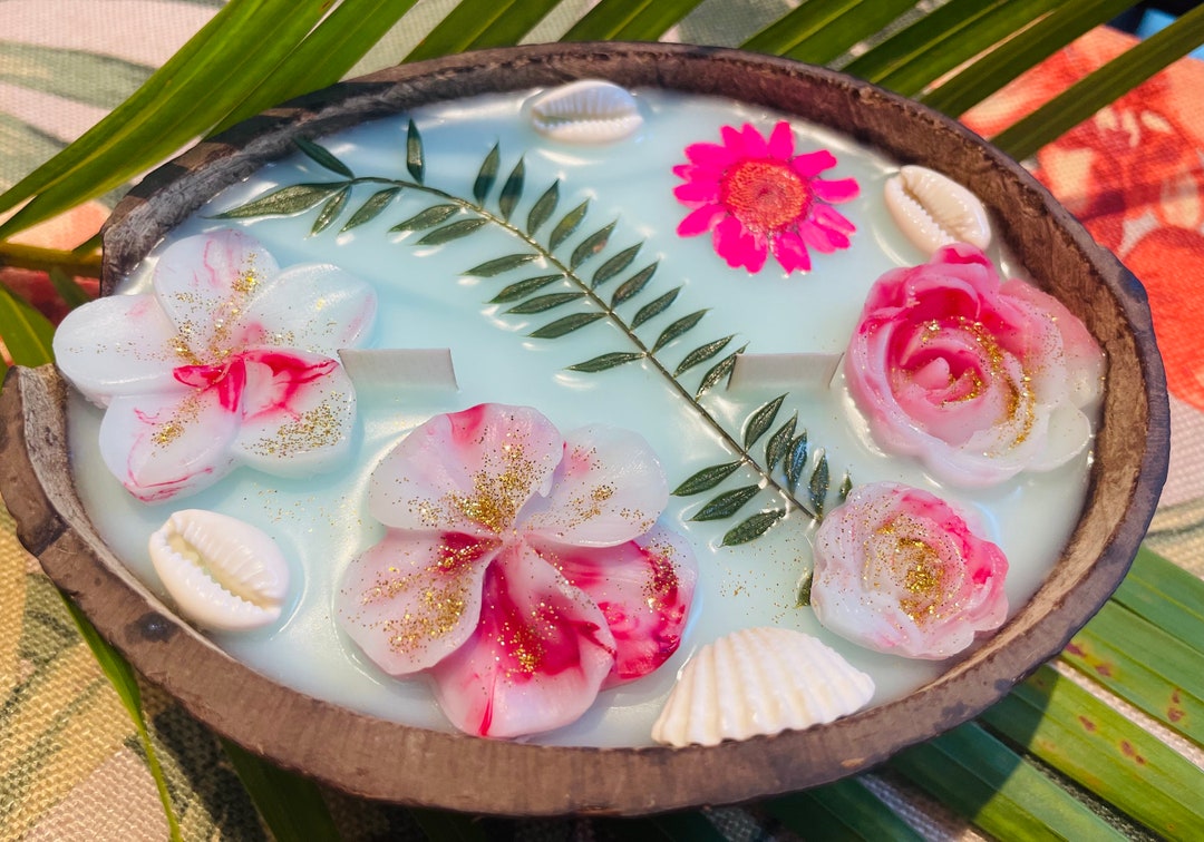 Coconut Shell Candle: Made in MAUI, Wood Wick, Natural Coconut Wax ...
