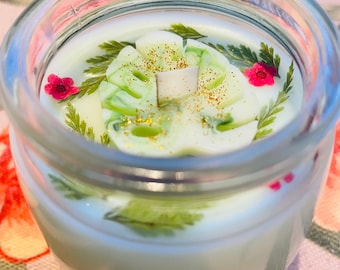 HANA Coconut Apricot Creme Wax Candle: Wooden Wick, Dried Flowers