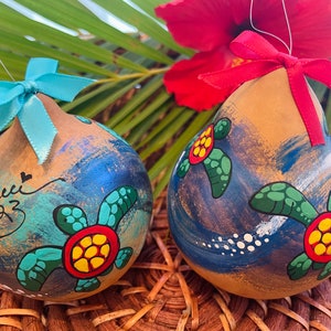 Hand-Painted Honu Gourd Christmas Ornament - Made in Maui - Personalized