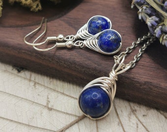 Lapis Lazuli Earrings and Necklace, Dark Blue Gemstone Jewellery Set, September Birthstone Jewellery, Blue Wire Wrapped Jewellery Set, Gift