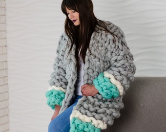 100% Merino wool oversized chunky knit jacket, Super chunky Jacket, Super bulky Knitwear, Super chunky knit cardigan, Oversize Jacket