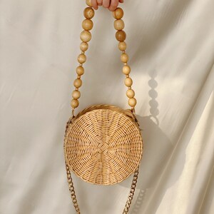 Wicker Round Straw Bag, Woven Circle Crossbody Summer Handbag with Wooden Beads image 6