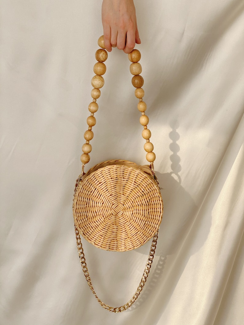 Wicker Round Straw Bag, Woven Circle Crossbody Summer Handbag with Wooden Beads image 6