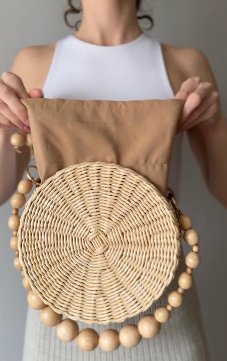 Wicker Round Straw Bag, Woven Circle Crossbody Summer Handbag with Wooden Beads image 5