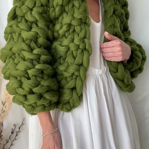 Cardigan corto in lana lavorato a maglia da donna, maglione lavorato a maglia grossa