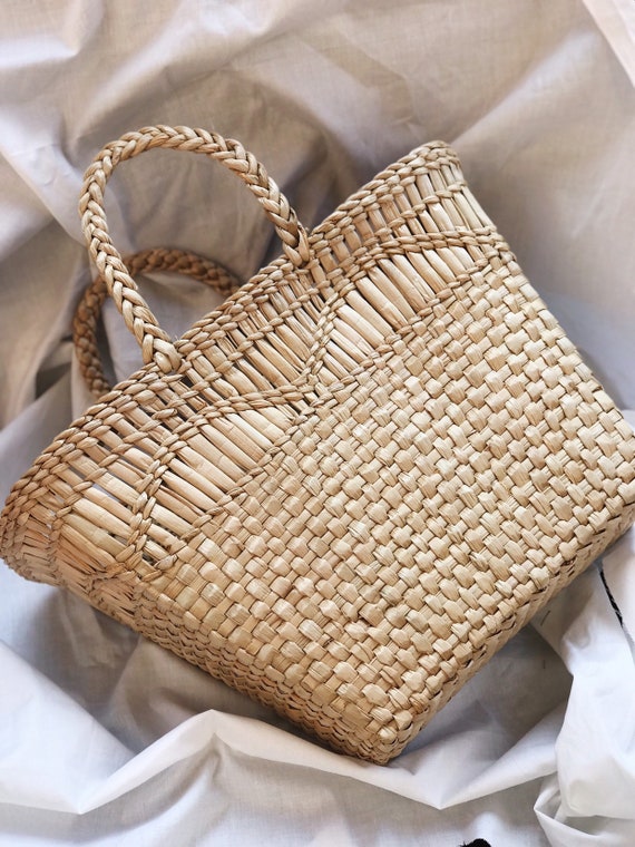 straw bag tote