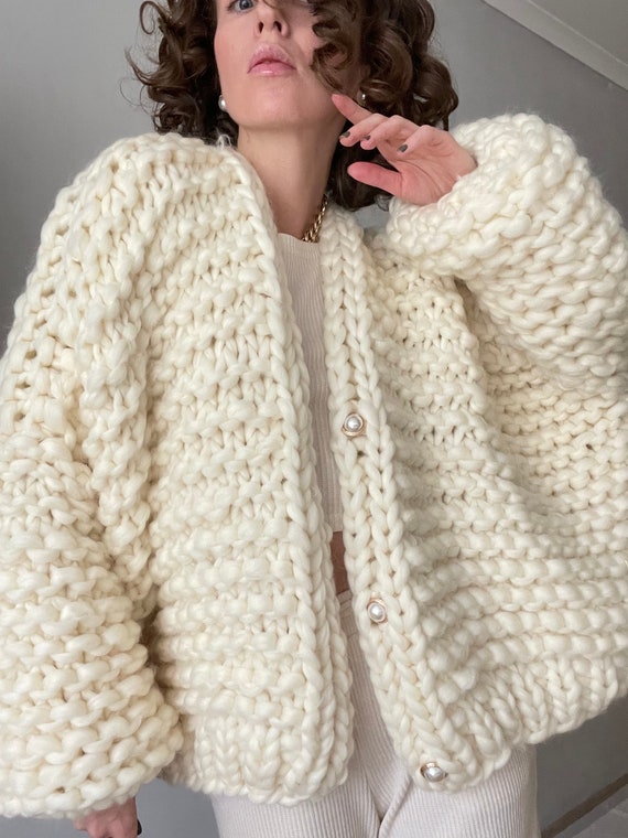 Chellysun oversize chunky knit cardigan discount