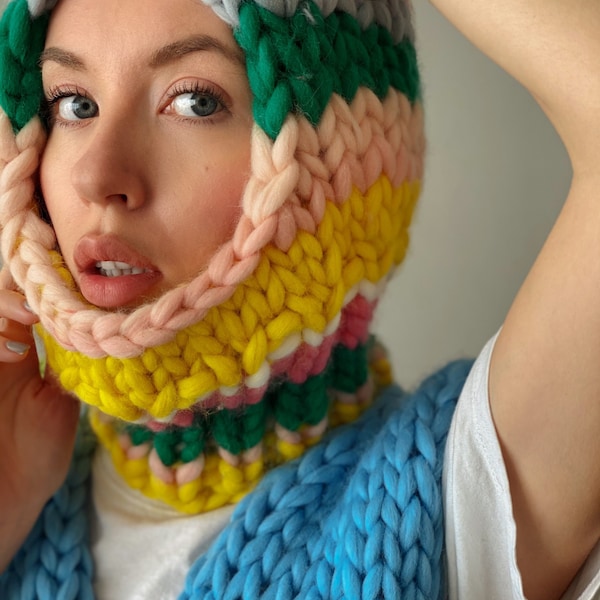 レディース チャンキーニット バラクラバハット、ニットフード