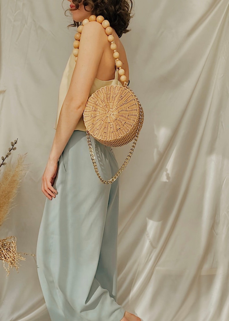 Wicker Round Straw Bag, Woven Circle Crossbody Summer Handbag with Wooden Beads image 7