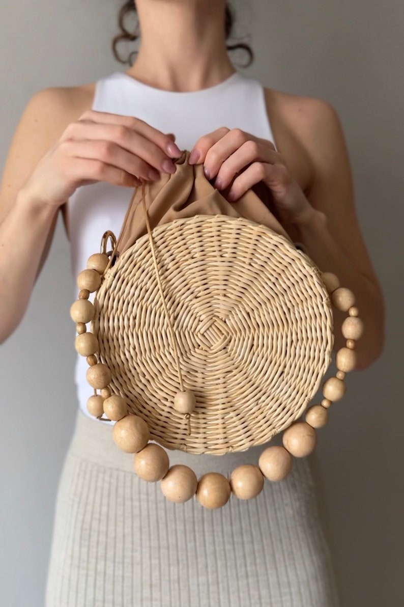 Wicker Round Straw Bag, Woven Circle Crossbody Summer Handbag with Wooden Beads image 2