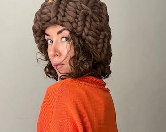 Womens Knit Beanie, Chunky Knit Hat Pom Pom,chocolate Wool Hat Women
