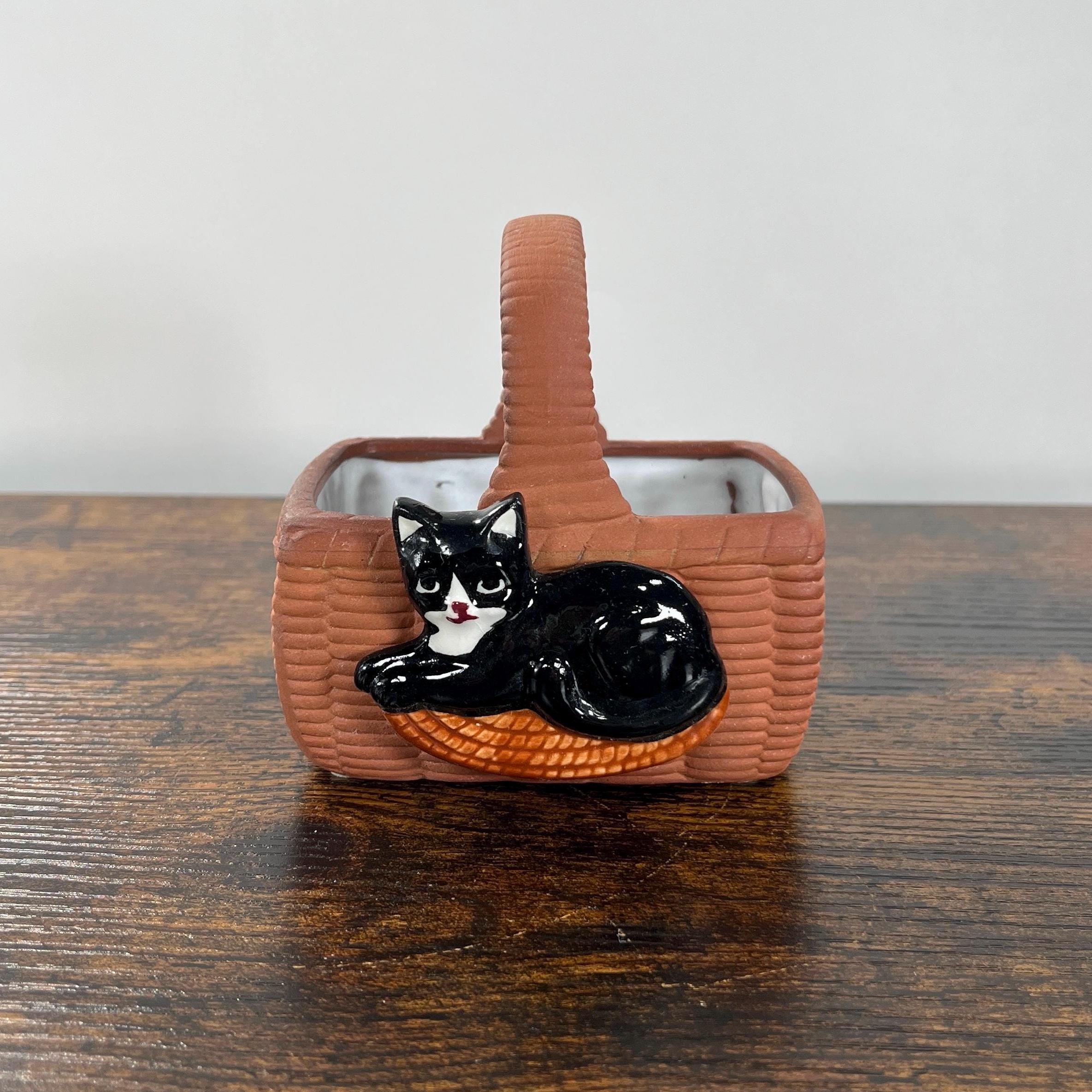 Takahashi Cat Figurines - Etsy