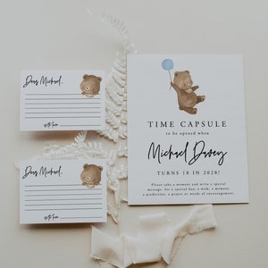 Letrero de cápsula del tiempo de oso con tarjetas de mensaje imprimibles a juego, letrero editable, cápsula del tiempo para el primer cumpleaños, cumpleaños con globos, 58