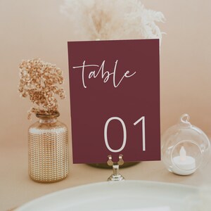 Plantilla de tarjeta de número de mesa estilo bohemio, boda burdeos, número de mesa de boda, editable, descarga instantánea, Templett, bricolaje, 43