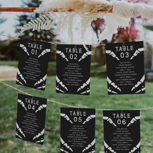 Halloween Wedding Seating Chart Card, Skull Wedding Seating Chart Cards ...