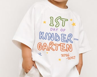 Übergroßes Back to School Shirt für Kinder - Übergroßes Erster Schultag T-Shirt - Kindergarten, Vorschule, Pre-K, personalisiert - Individuell