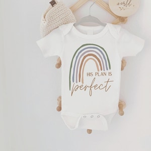 His Plan Is Perfect, Rainbow Baby Bodysuit, Scandinavian Rainbow, Gift, Baby Shower Gift, New Baby, Baby Apparel, Hipster, Gender Neutral