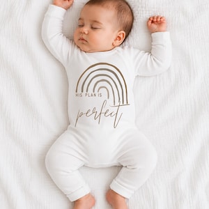 His Plan Is Perfect Rainbow Baby Bodysuit, Neutral Scandinavian Rainbow Baby Shower Gift
