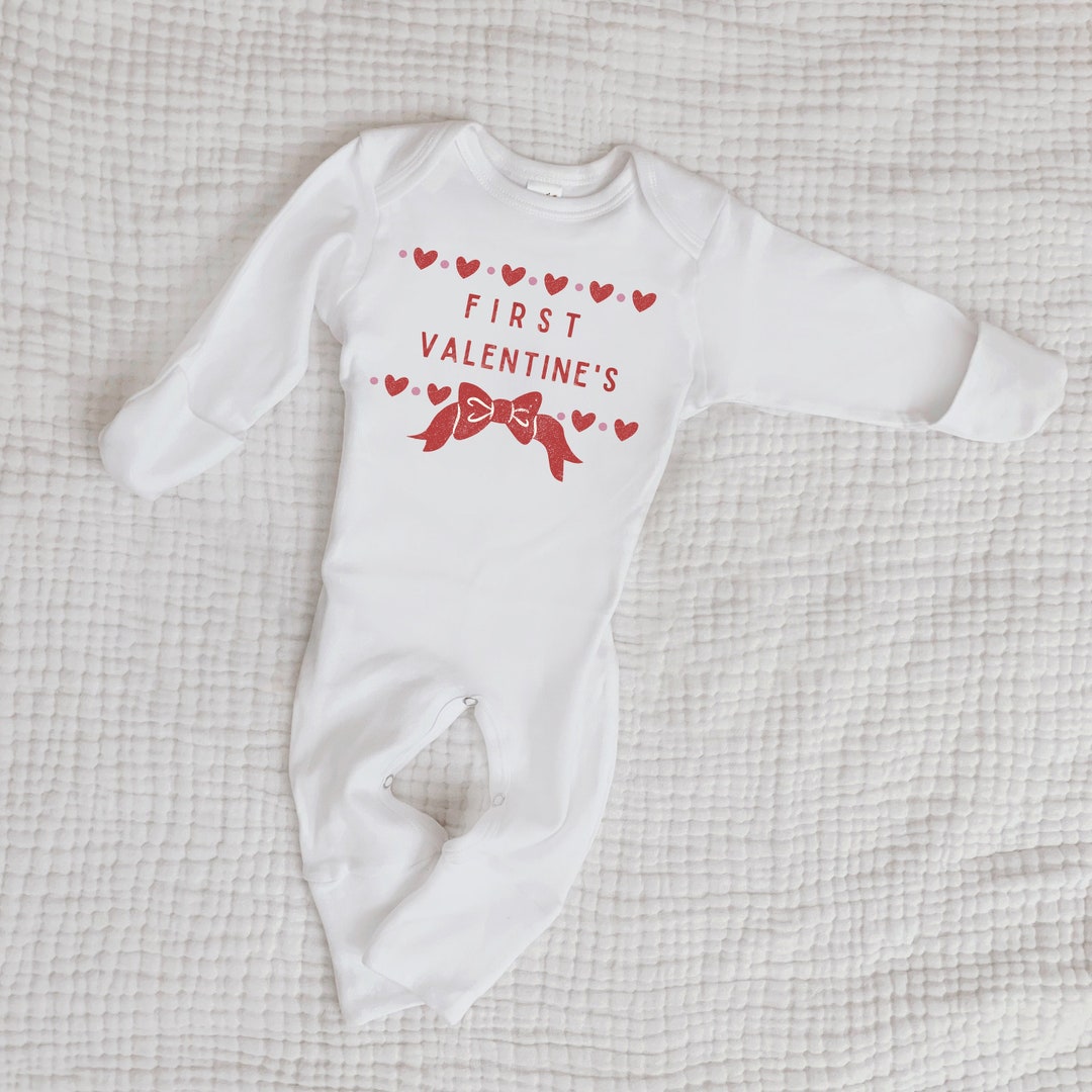 Valentines Day Baby Baby s First Valentines Valentine Baby Outfit First Valentines Day Outfit Valentines Day Jammies Mittens Etsy Canada