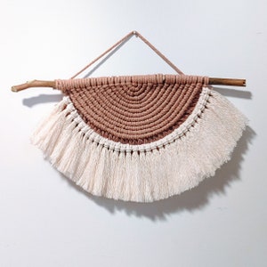 Macrame / Wall Hanging / Fiber Art / Fringe / Home Decor / Office / Nursery / Bohemian / Wall Tapestry / Natural / mini macrame