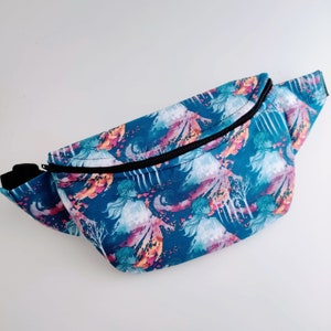Disney Fanny Pack / Bum Bag / Waist Bag / Elsa/ Cute / Gift / Princess / Vacation / Kids / Vacation / Theme park / Travel /  Disney / Frozen