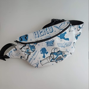 Toy Story Fanny Pack / Bum Bag / Waist Bag / Disney / Cute / Gift / Birthday / Vacation / Kids / Vacation / Theme park / Travel