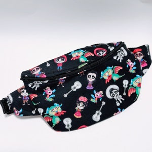 Disney Fanny Pack / Bum Bag / Waist Bag / Coco / Cute / Gift / Princess / Vacation / Kids / Vacation / Theme park / Travel /  Disney