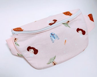 Star Wars Fanny Pack / Bum Bag / Theme Park /  Festival / Mom / Kids / Belt Bag / Waist Bag / R2D2 / Star Wars / Disney