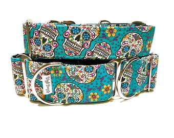 Crazy Sugar Skulls Turkos Hundhalsband - Martingale Hundhalsband - Klipphalsband - Hundkoppel - Träningshalsband