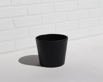 Matte Black Painted Terracotta Pot Terra Cotta Planter Ceramic Mid Century Scandinavian Mexican Bohemian Clay Succulent Cactus Minimal Decor