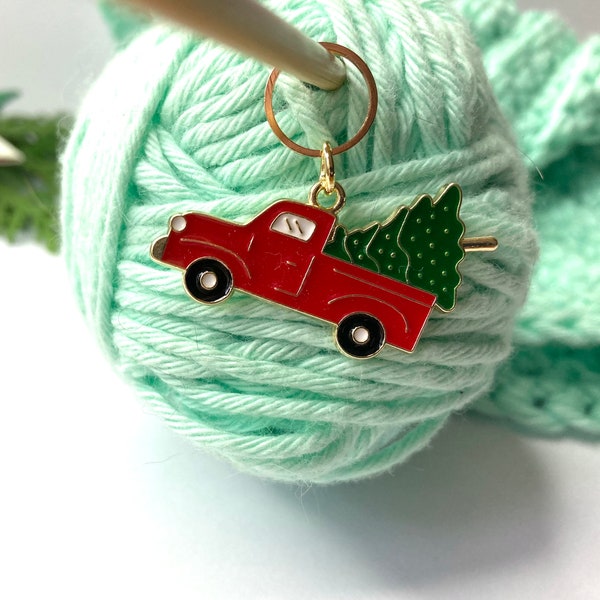 Truck Maschenmarkierer mit Karabinerhaken oder Ring zum Stricken oder Häkeln Weihnachtstruck mit Tannenbaum