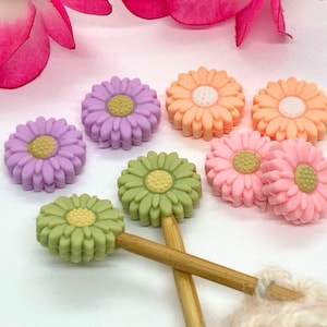 Maschenstopper Paar aus Silikon, 2 Nadelstopper in Blütenform für Stricknadeln, in verschiedenen Farben