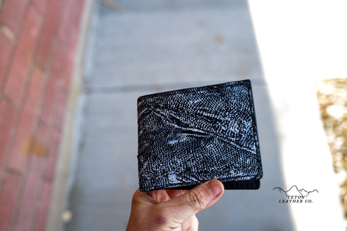 Invasive Species Wallet Lion Fish Wallet Mens Leather - Etsy UK