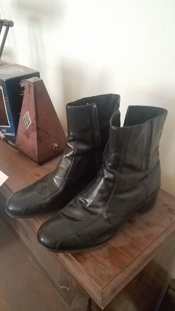 Black Florsheim Chelsea Boots 10 1/2