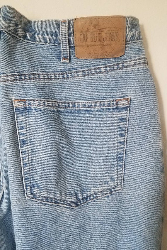 Stonewash GAP blue jeans 34x32