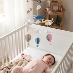 Pink hot air balloon mobile. Girl nursery decor. Airplane travel baby mobile. Baby shower gift
