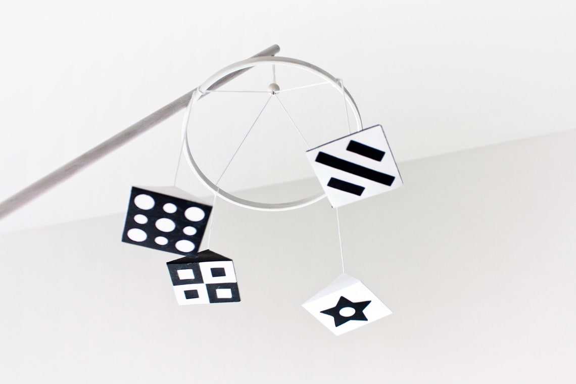 Munari mobile. Montessori mobile. Black white mobile. Baby Etsy