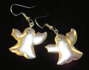 Halloween Ghost Earrings Oxidized Matte Silver Spooky All Hallows Eve ES099